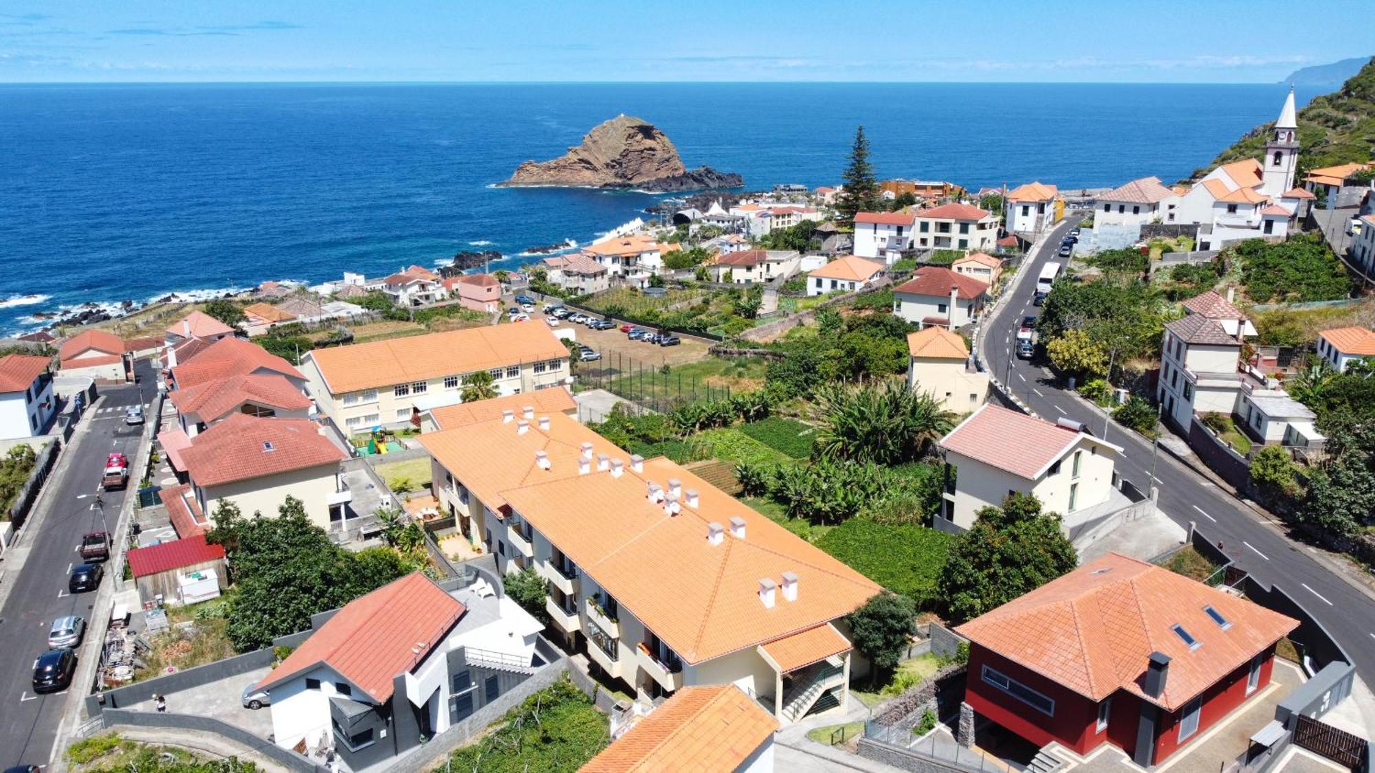 Atlantic Breeze By Atlantic Porto Moniz